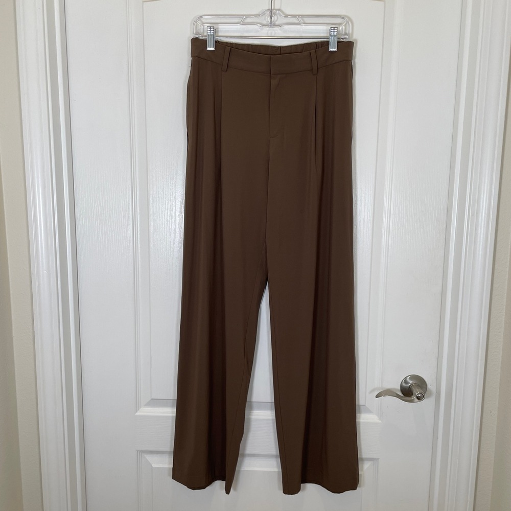 Vuori Villa Wide Leg Trousers Sable Brown Pleated Stretch Travel Pants Womens M - Picture 3 of 7